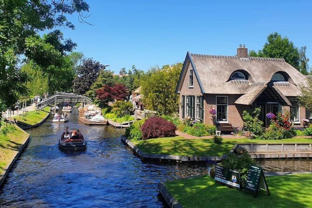 Tiny House Giethoorn Villa Exterior foto